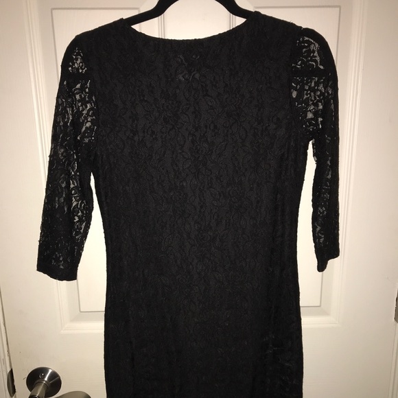 Black lacy dress - Picture 2 of 4